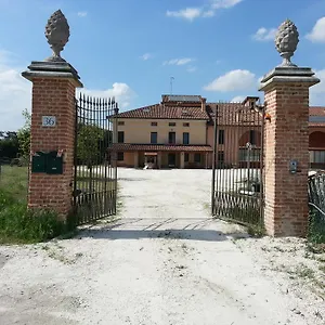  Frühstückspension La Viola Italien