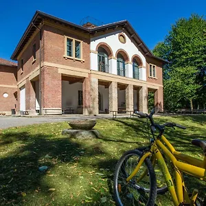 Albergue E Ostello, Parco Di Monza, Cascina Costa Alta, Monza