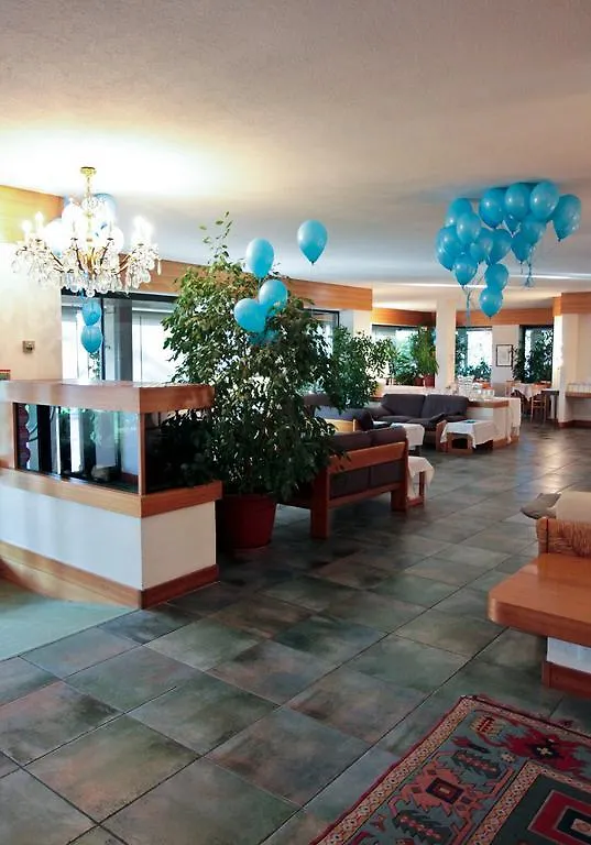 Hotel Canturio 4*, Cantu